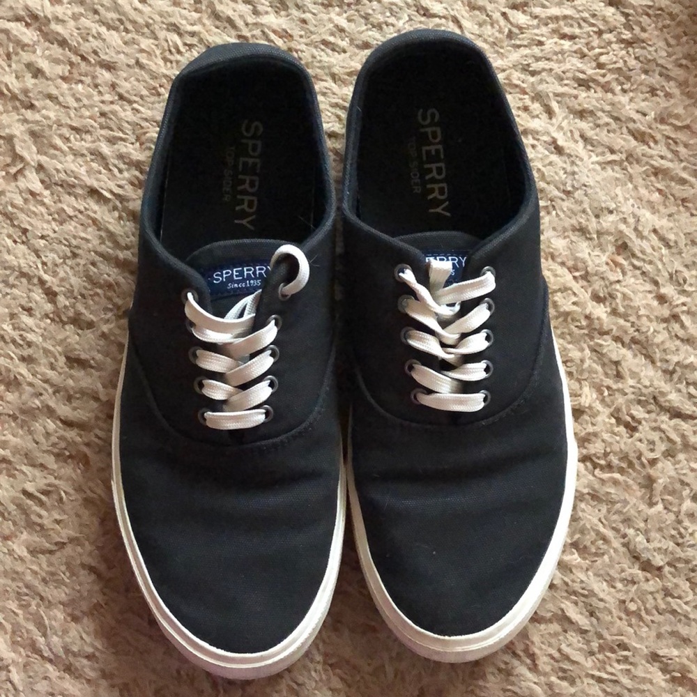 Sperry Canvas Sneakers Size 8
